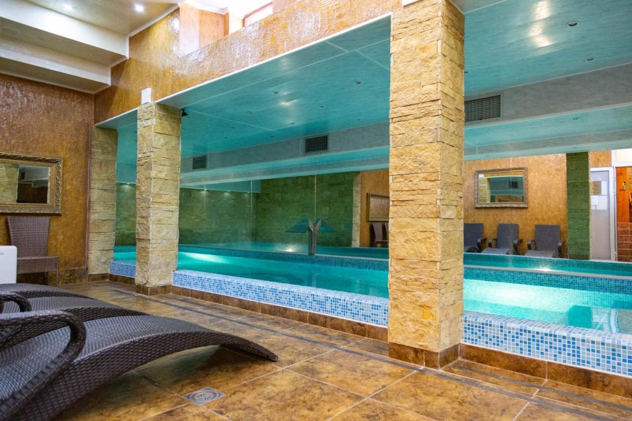 Premier Prezident Garni Hotel&Spa Sremski Karlovci Buitenkant foto