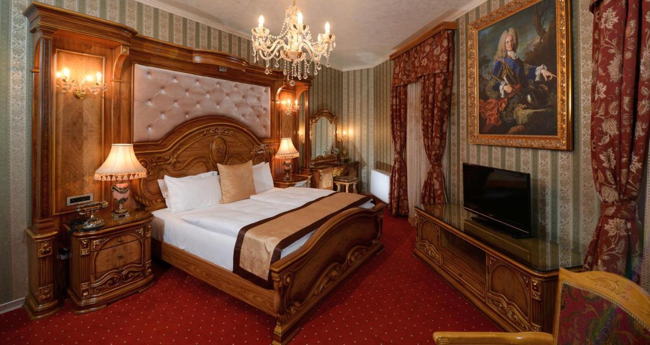 Premier Prezident Garni Hotel&Spa Sremski Karlovci Buitenkant foto