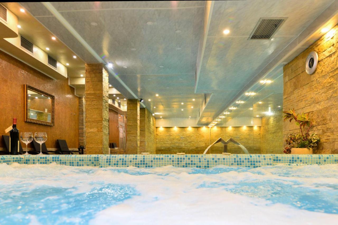 Premier Prezident Garni Hotel&Spa Sremski Karlovci Buitenkant foto