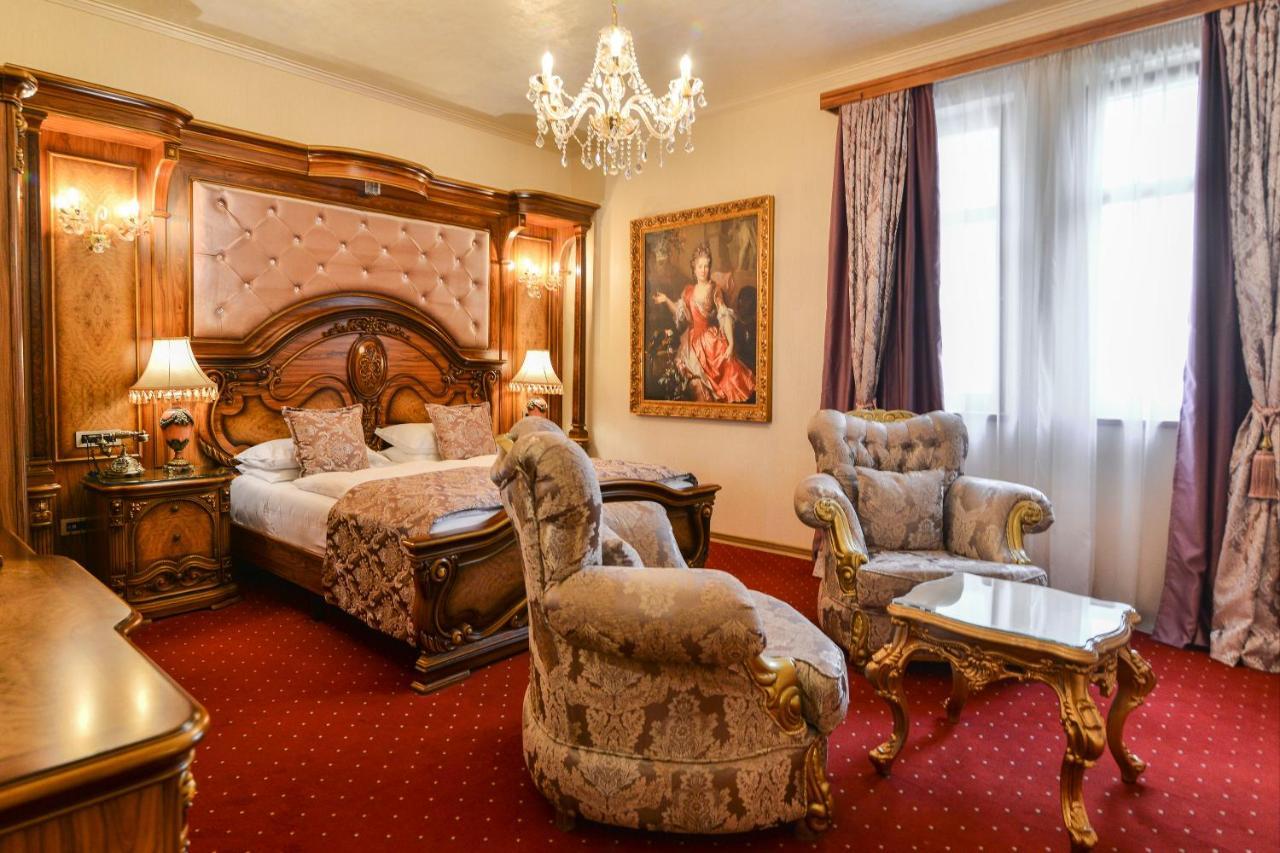 Premier Prezident Garni Hotel&Spa Sremski Karlovci Buitenkant foto