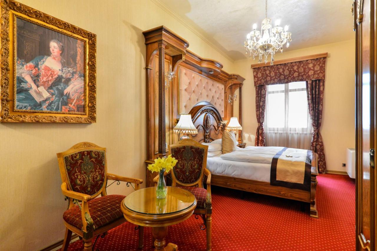Premier Prezident Garni Hotel&Spa Sremski Karlovci Buitenkant foto