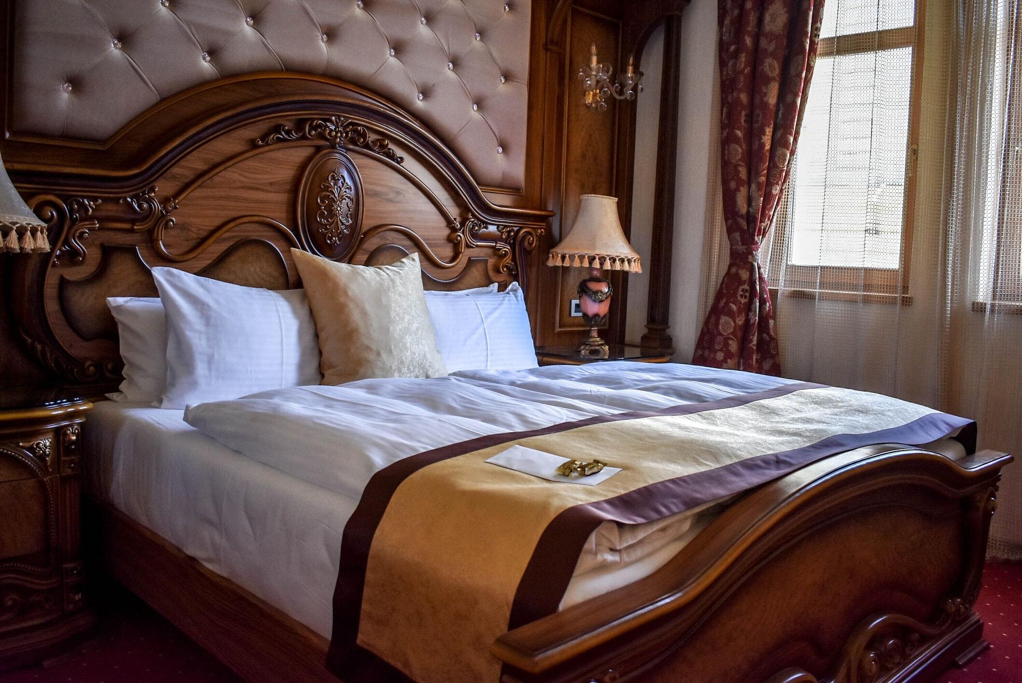 Premier Prezident Garni Hotel&Spa Sremski Karlovci Buitenkant foto