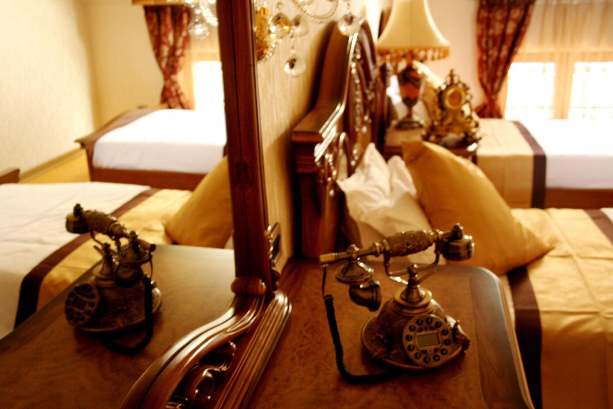 Premier Prezident Garni Hotel&Spa Sremski Karlovci Buitenkant foto